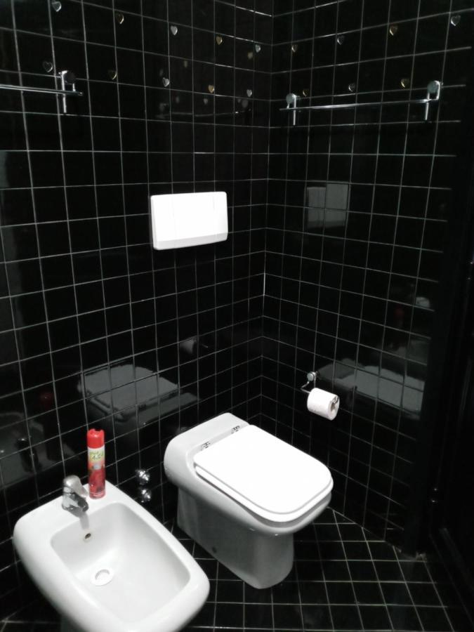 Casa Guen Parma Apartment Bagian luar foto
