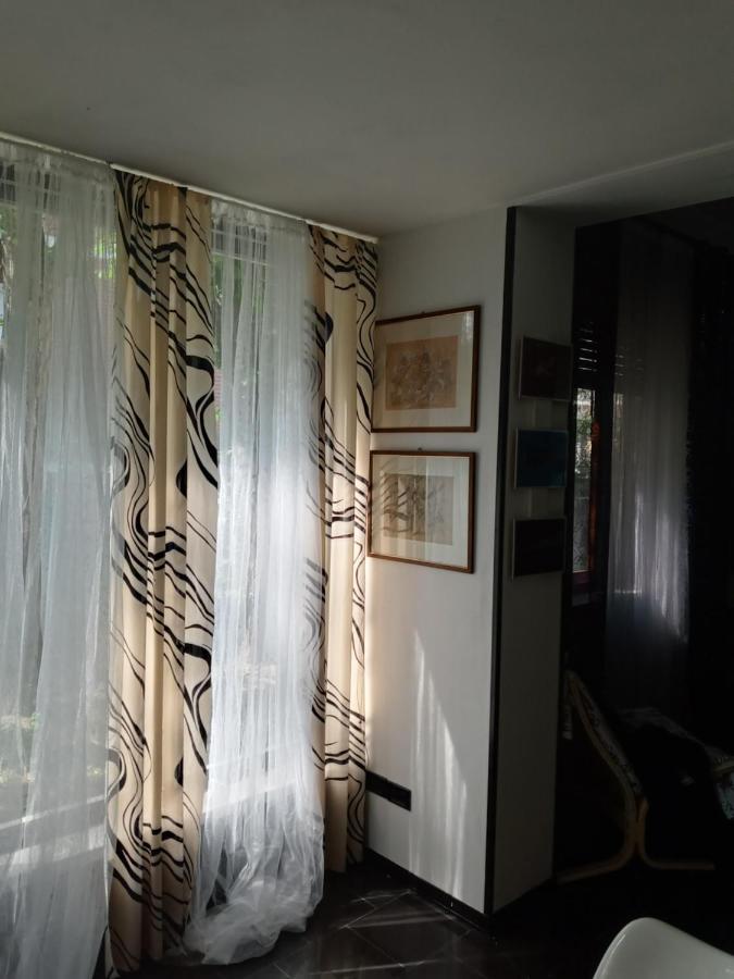 Casa Guen Parma Apartment Bagian luar foto