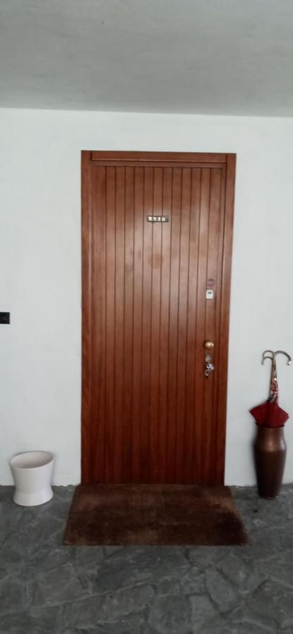 Casa Guen Parma Apartment Bagian luar foto